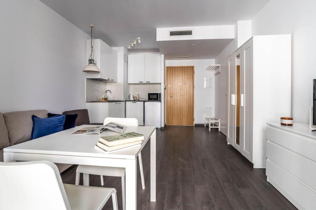 Golden Apartments Warsaw - Bright And Modern Apartments -Premium Building In Top Location- Solidarnosci Exterior foto
